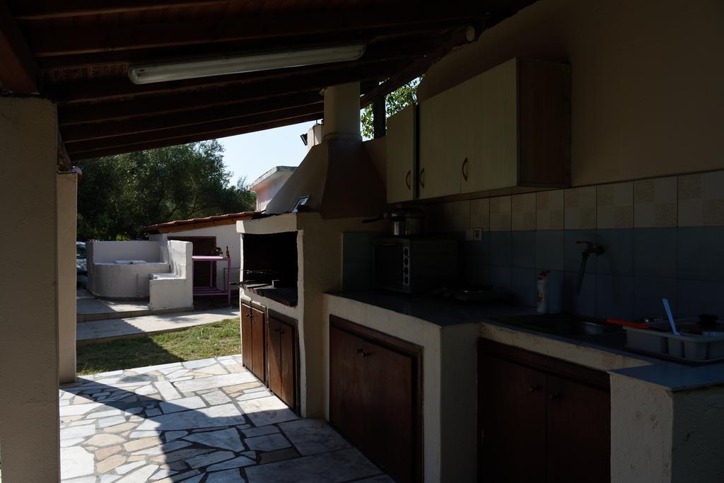 Anna Pousi Studios & Apartment Órmosz Panajász Kültér fotó
