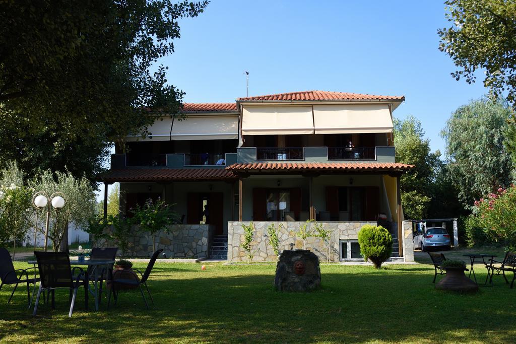 Anna Pousi Studios & Apartment Órmosz Panajász Kültér fotó