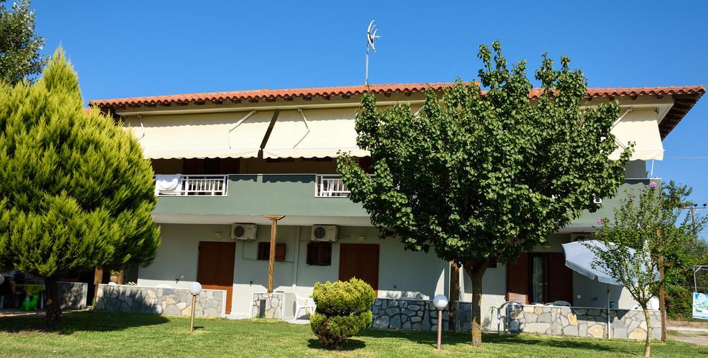 Anna Pousi Studios & Apartment Órmosz Panajász Kültér fotó